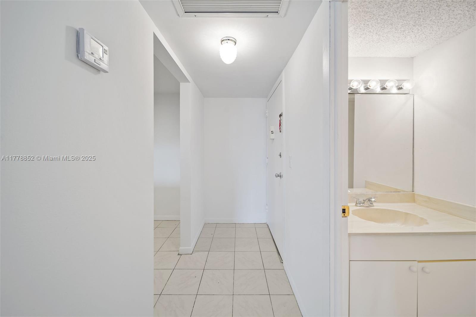 CLINTON CONDO - Residential