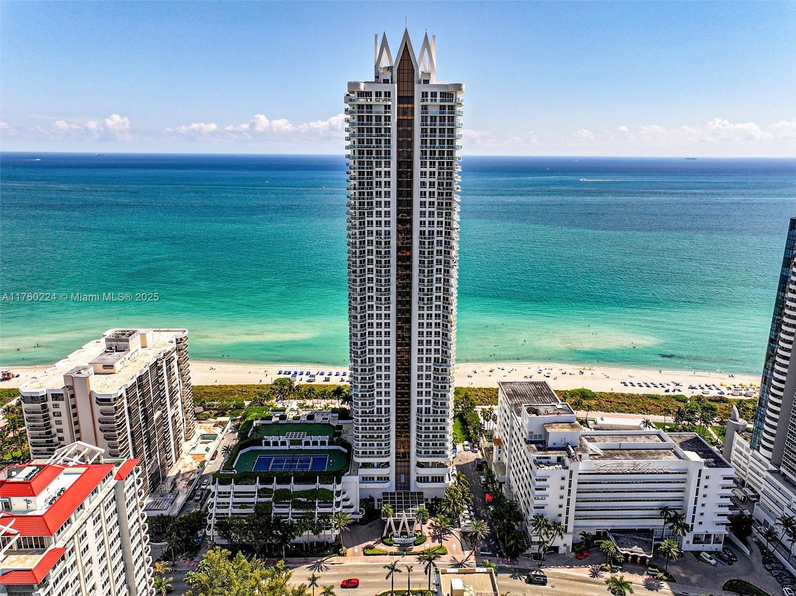 AKOYA CONDO - Residential Lease