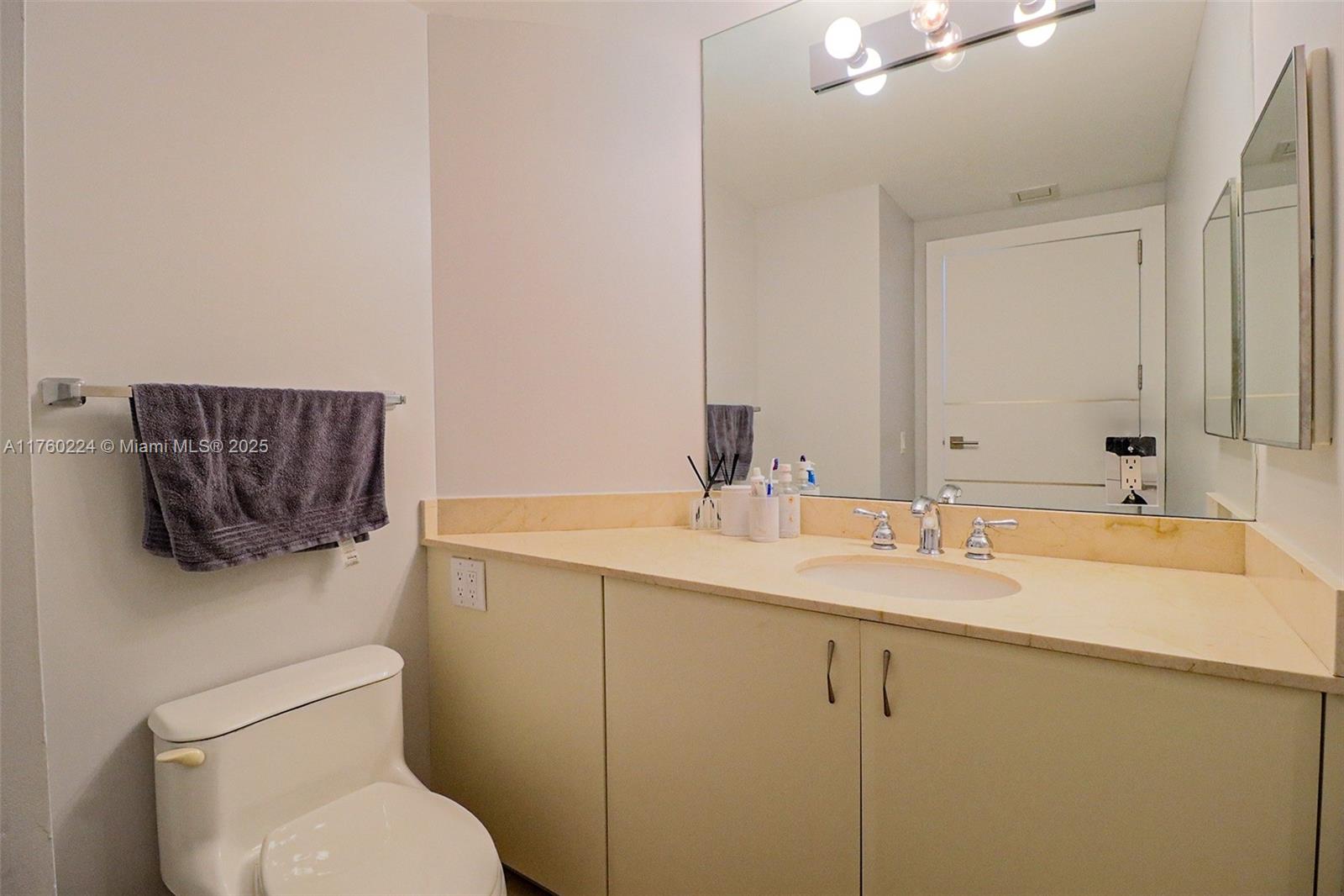 AKOYA CONDO - Residential Lease