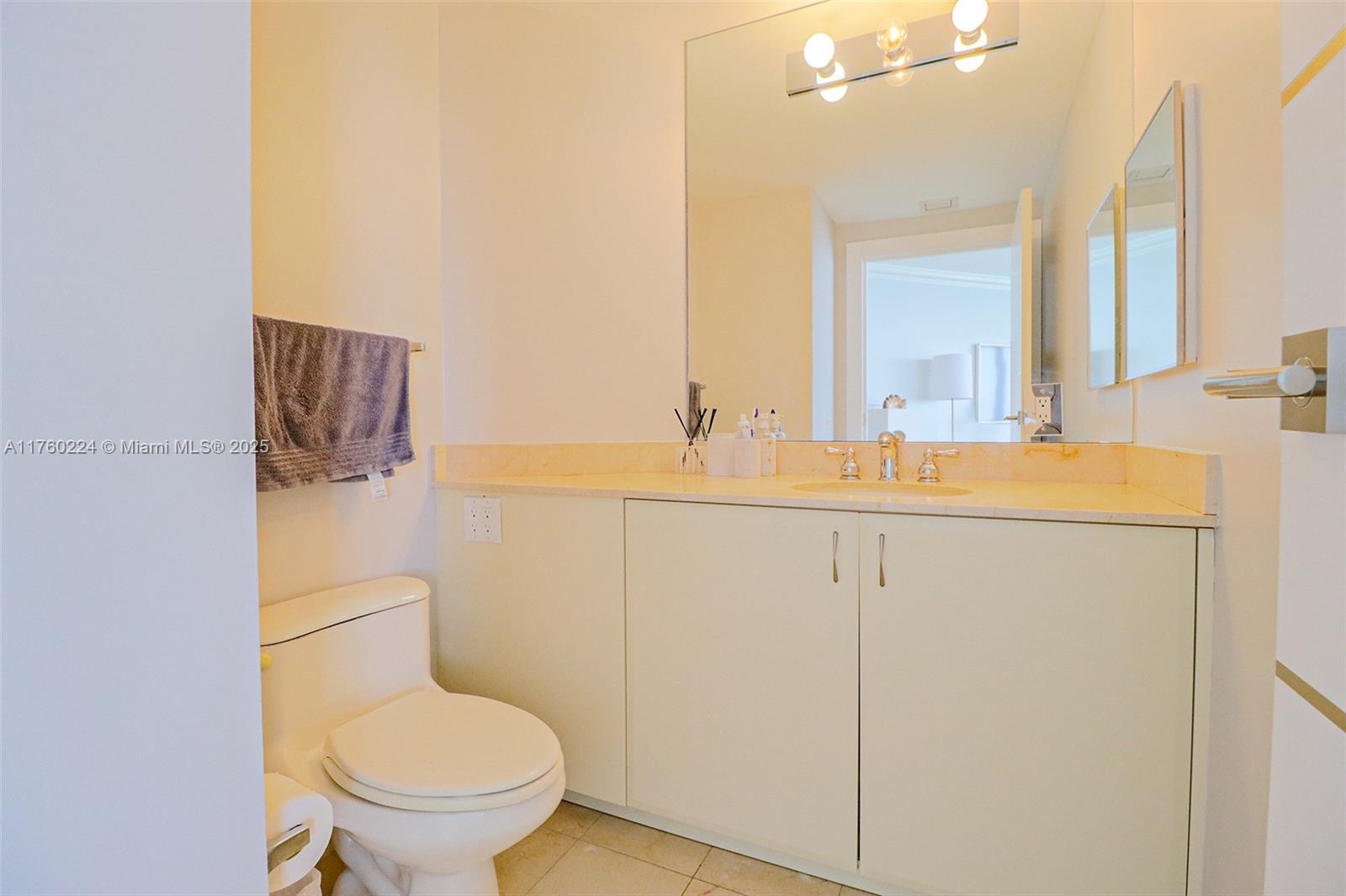 AKOYA CONDO - Residential Lease