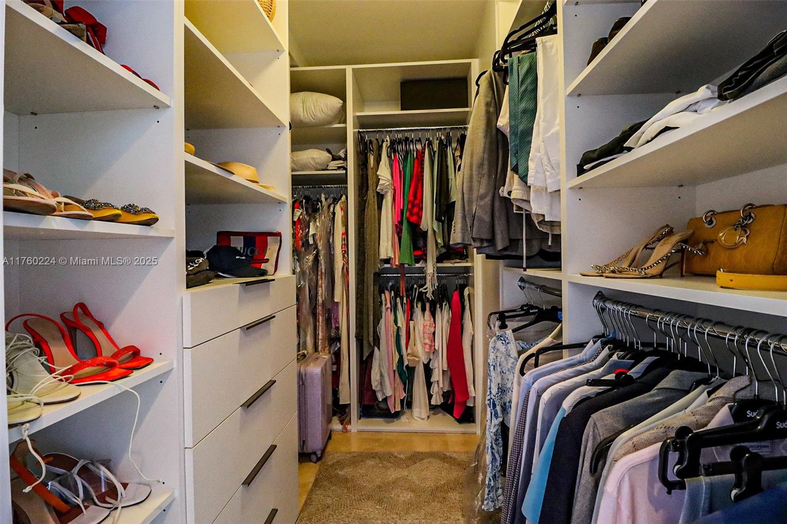 AKOYA CONDO - Residential Lease