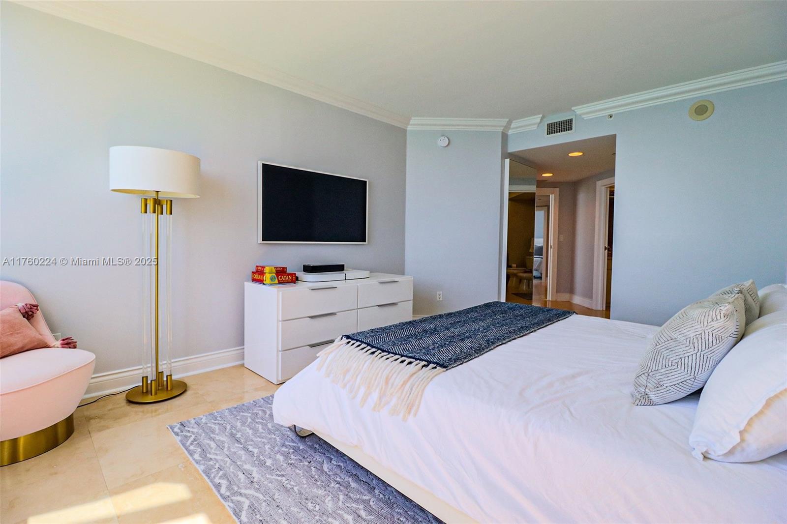 AKOYA CONDO - Residential Lease