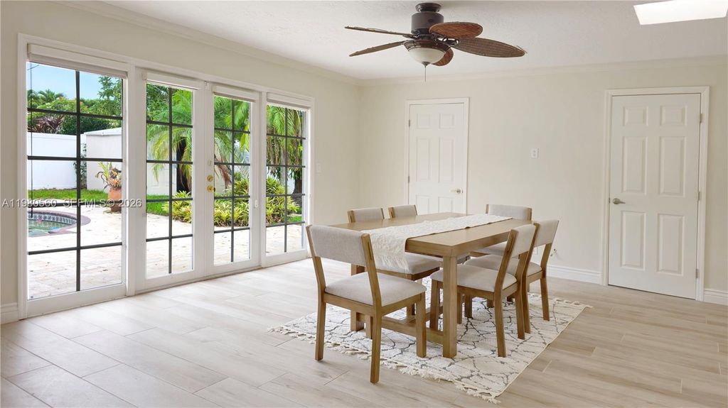 Photo of 909 SW 9th Ave, Boca Raton, FL 33486 (MLS # A11980560)