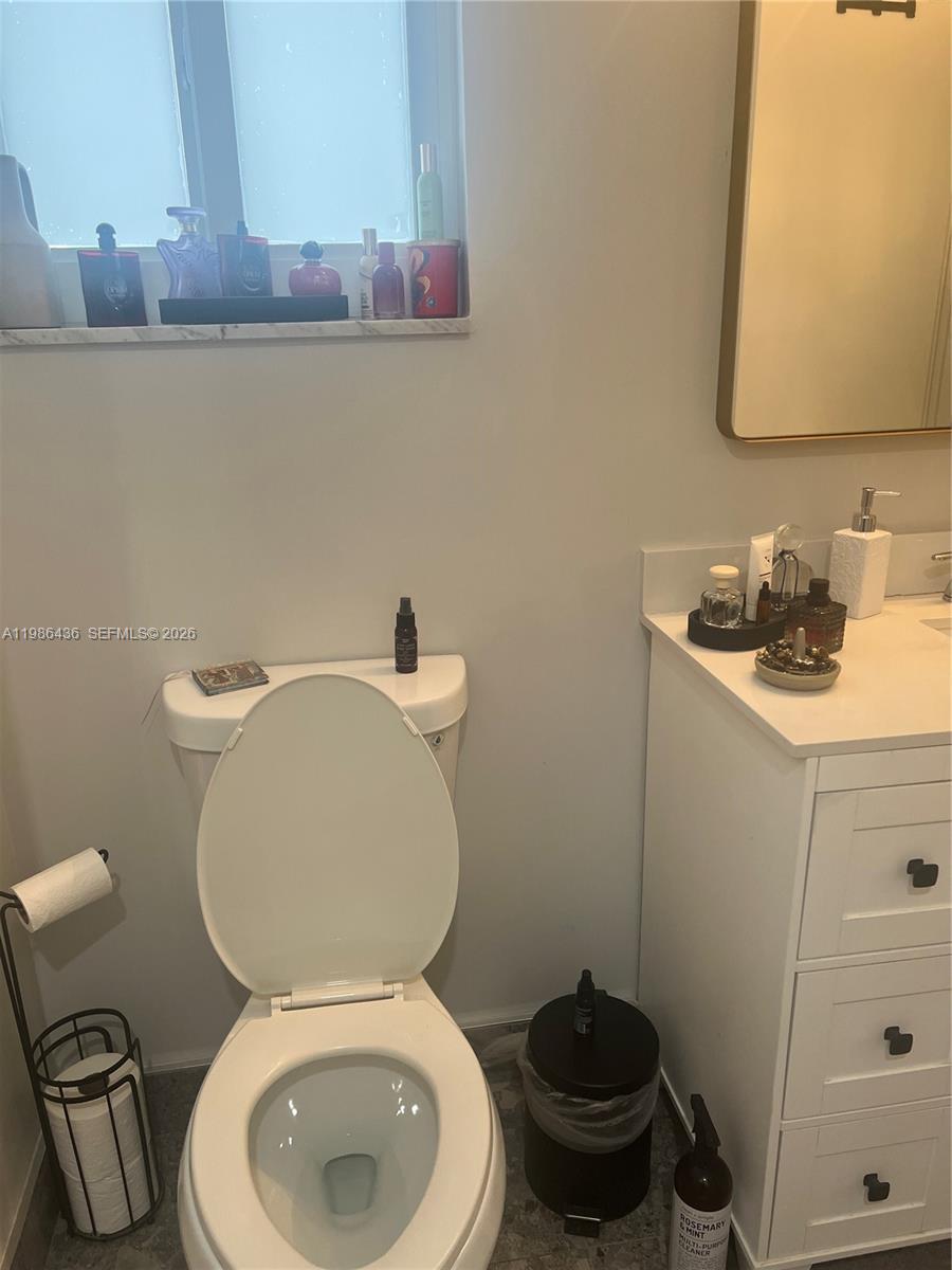 LAUDERDALE WEST 2 SEC - Residential