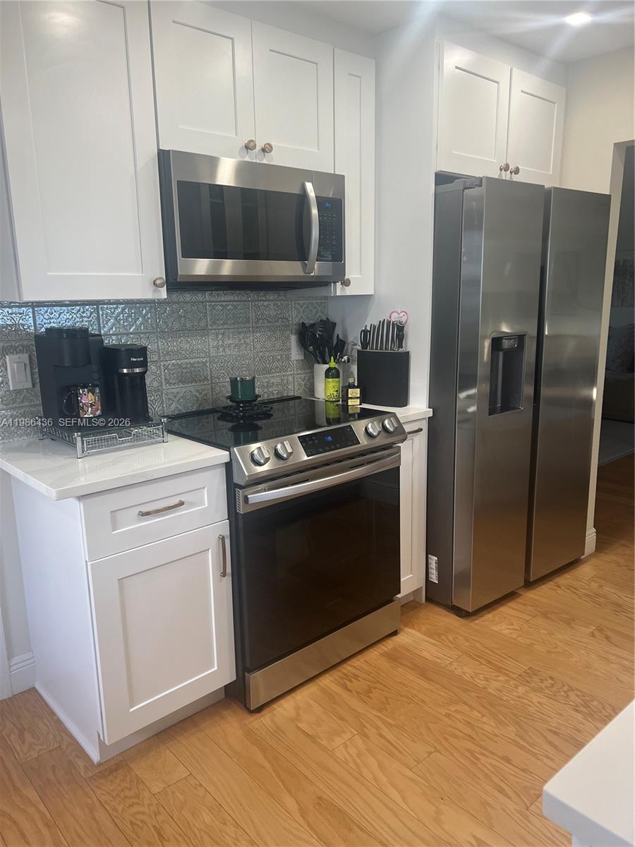 LAUDERDALE WEST 2 SEC - Residential