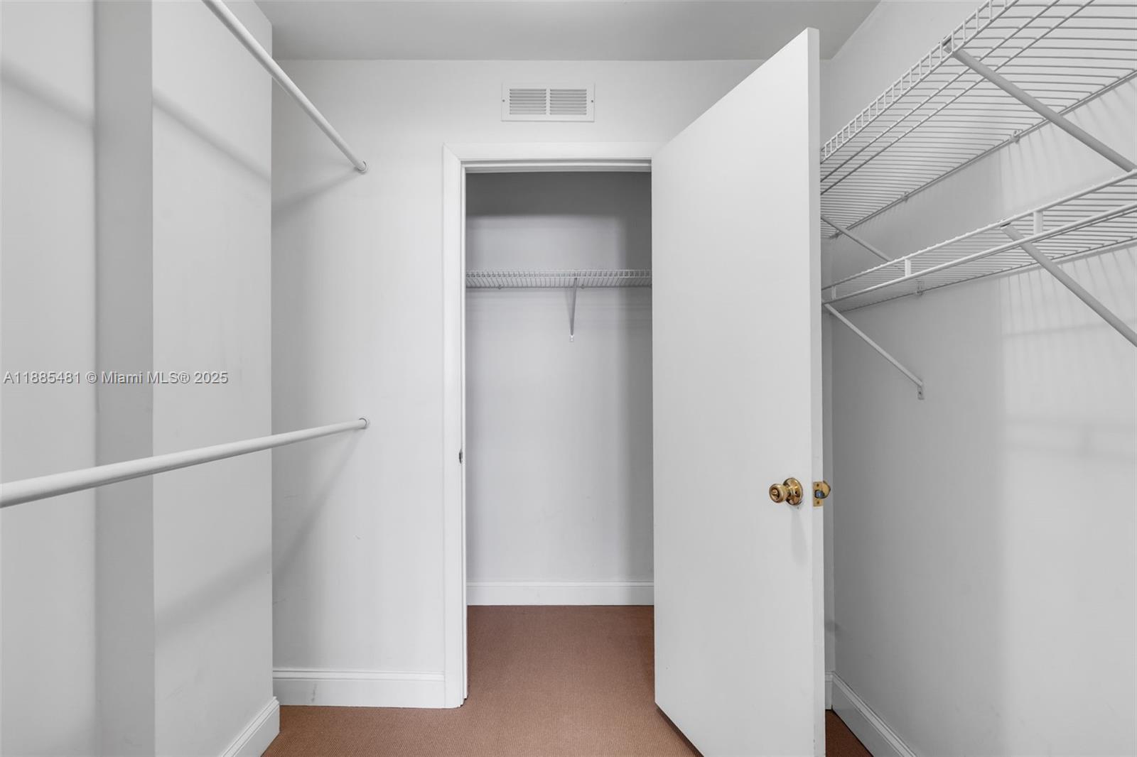CHAMPLAIN TOWERS NORTH CO - Residential