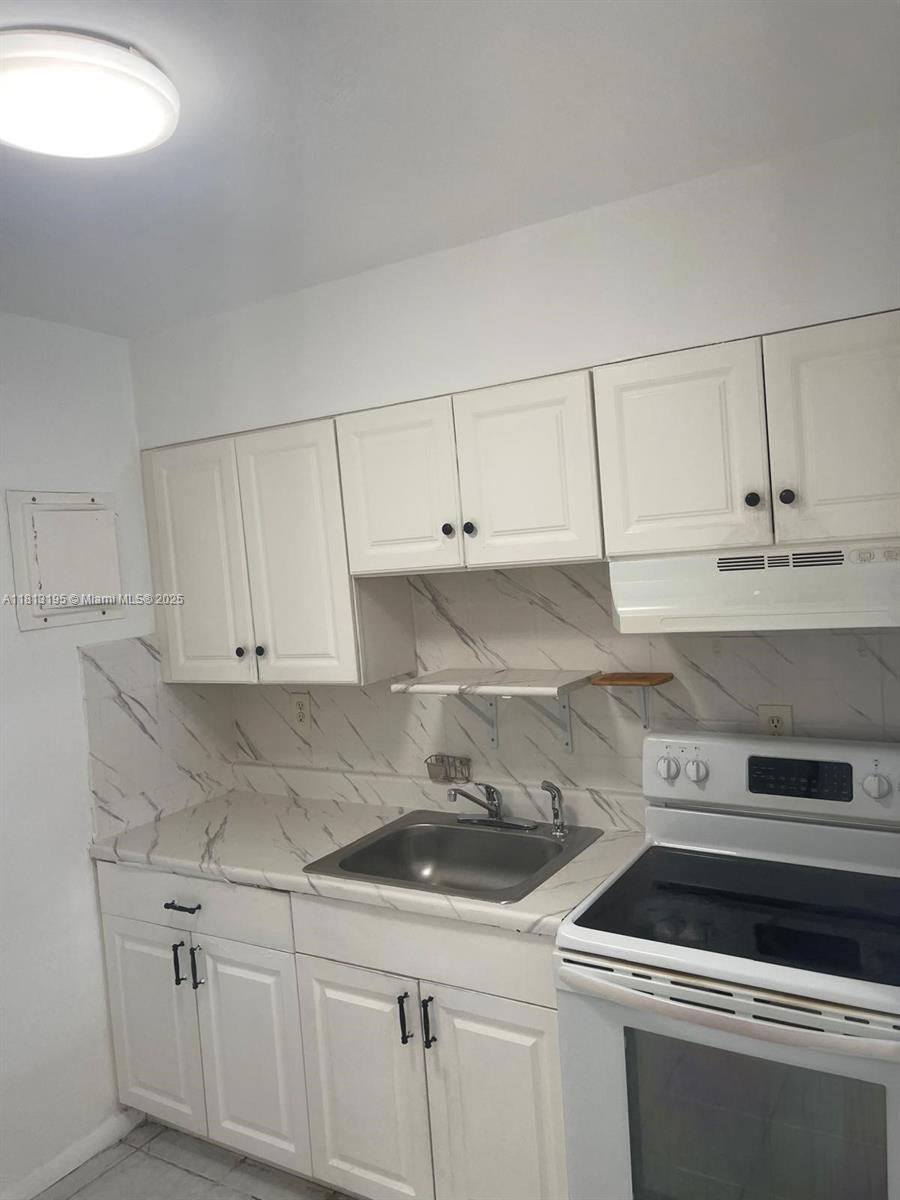 ST JAMES PARK WEST ADD - Residential Lease