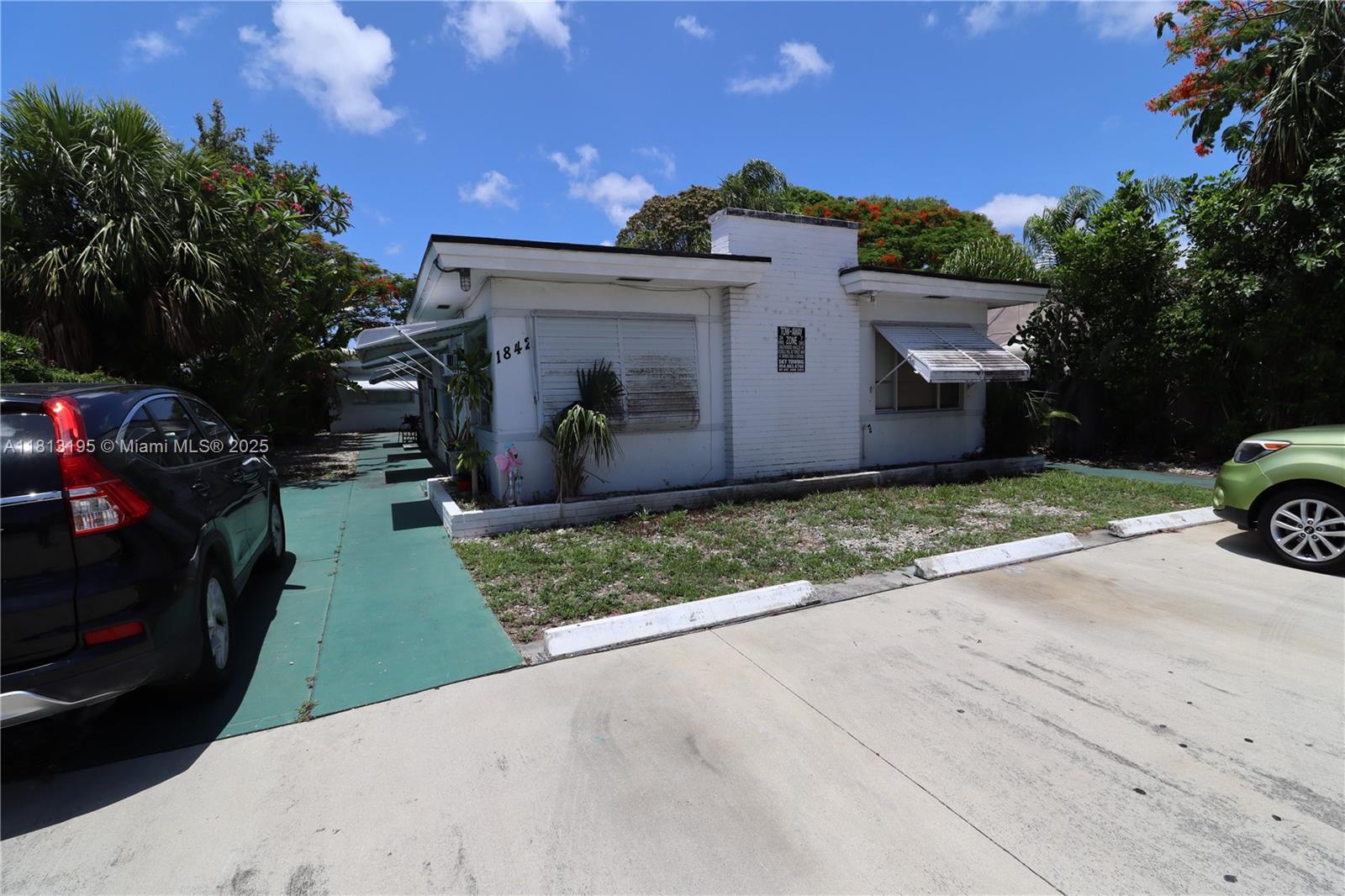 ST JAMES PARK WEST ADD - Residential Lease