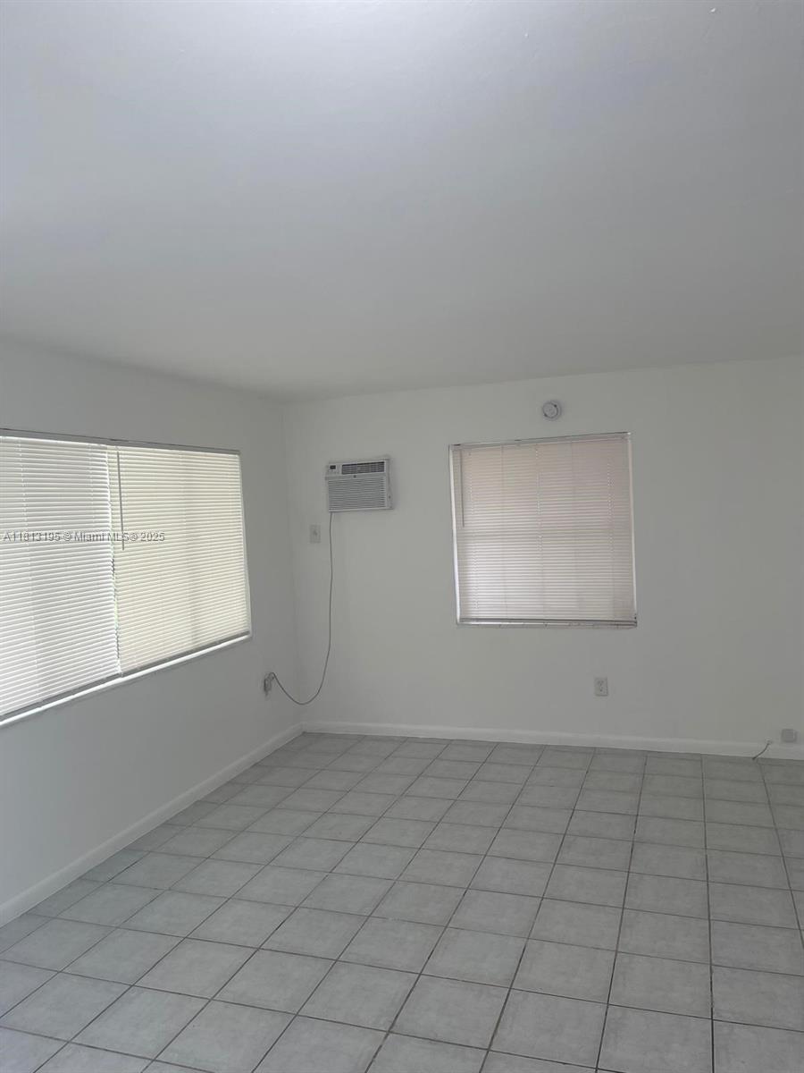 ST JAMES PARK WEST ADD - Residential Lease