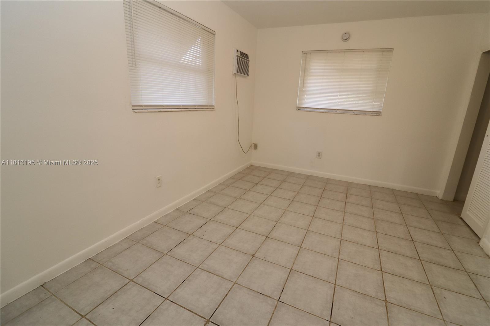 ST JAMES PARK WEST ADD - Residential Lease