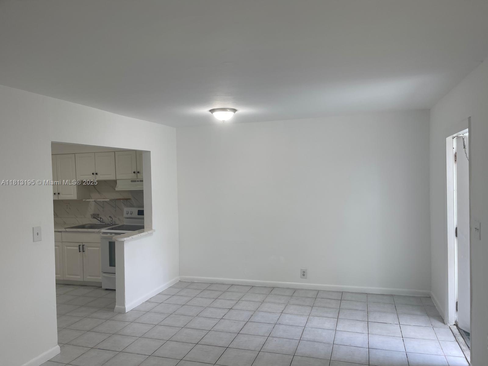 ST JAMES PARK WEST ADD - Residential Lease