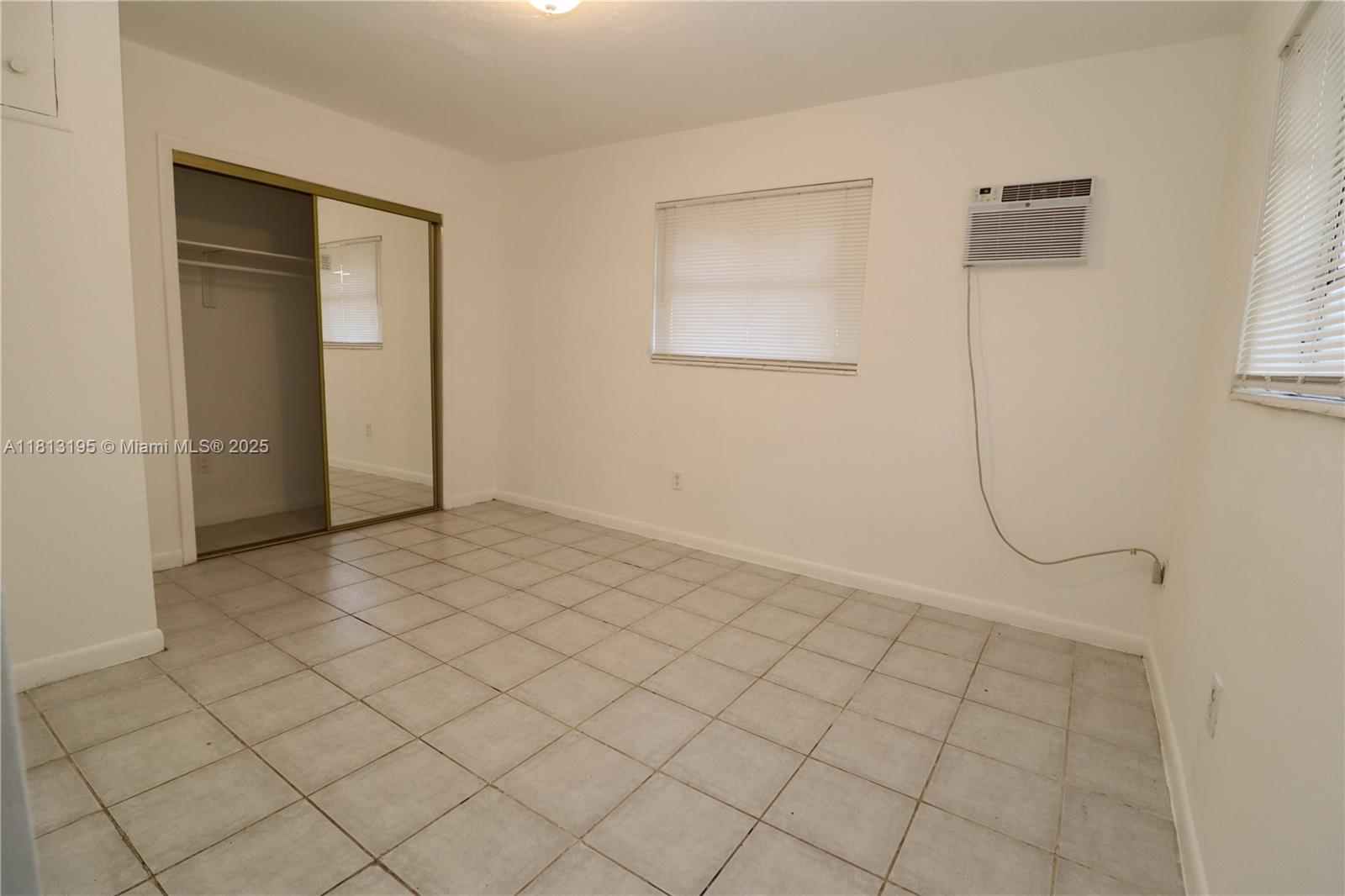 ST JAMES PARK WEST ADD - Residential Lease