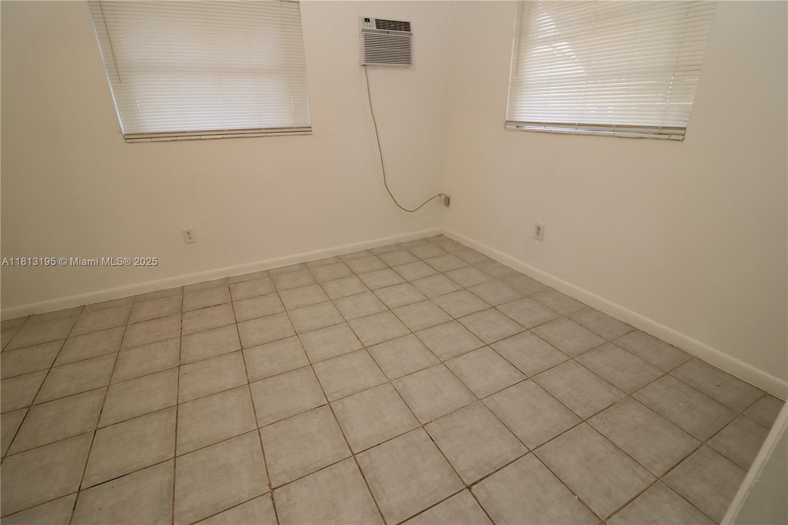 ST JAMES PARK WEST ADD - Residential Lease