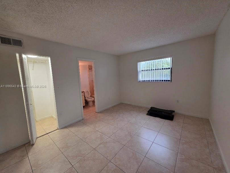 FONTAINEBLEAU GARDENS CON - Residential Lease