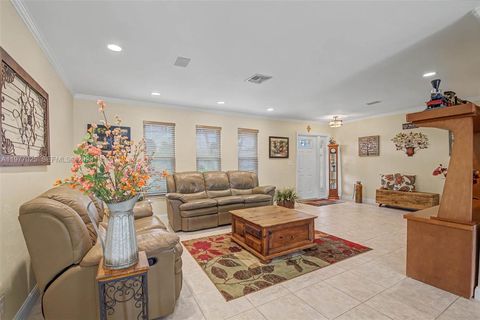 Tiny photo for 2694 SW 14th Dr, Deerfield Beach, FL 33442 (MLS # A11977025)