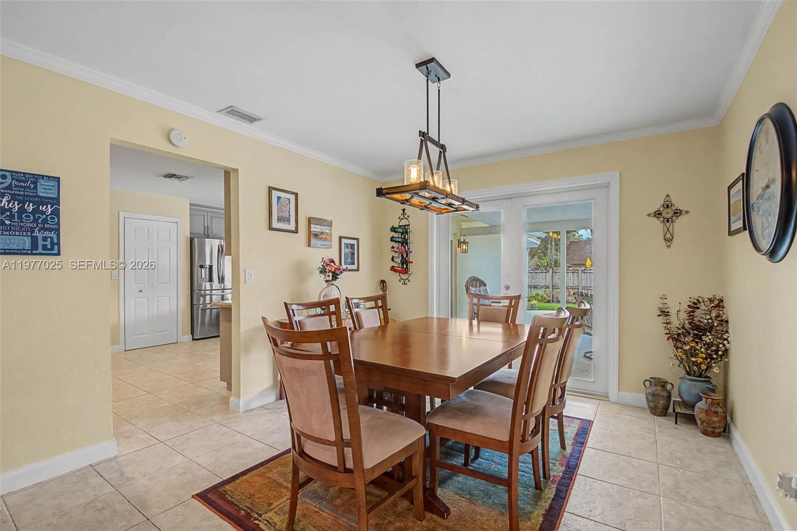 CRYSTAL HEIGHTS - Residential