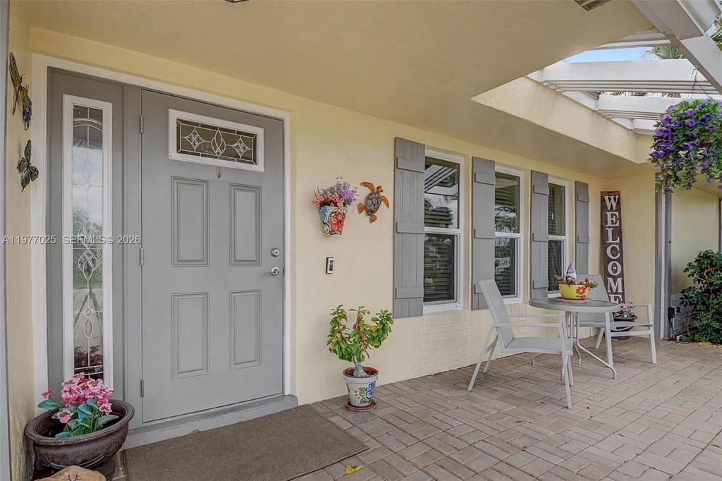 Photo of 2694 SW 14th Dr, Deerfield Beach, FL 33442 (MLS # A11977025)