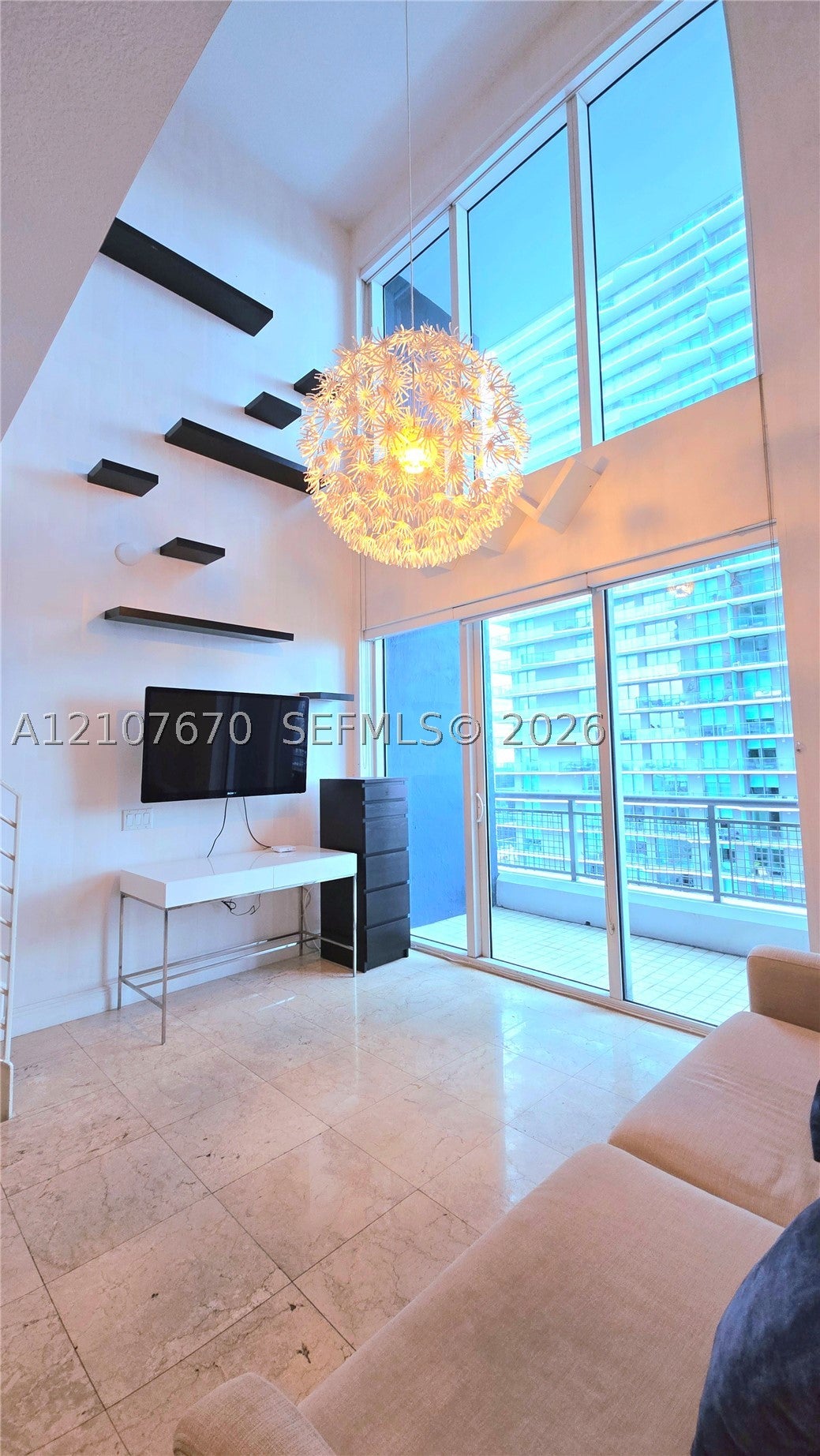 60 SW 13th St 2210