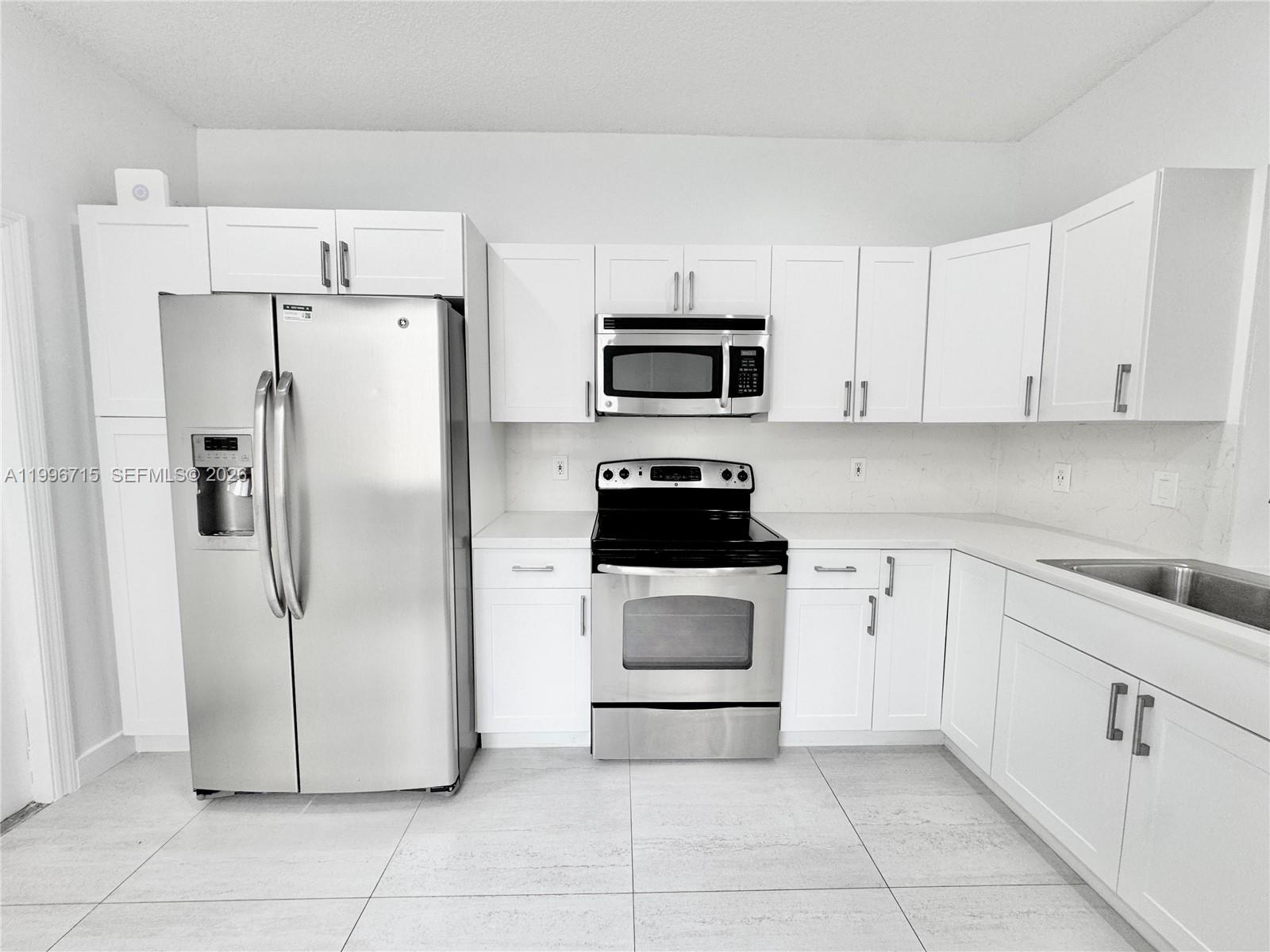 SECTORS 3 & 4 BOUNDARY PL - Residential Lease