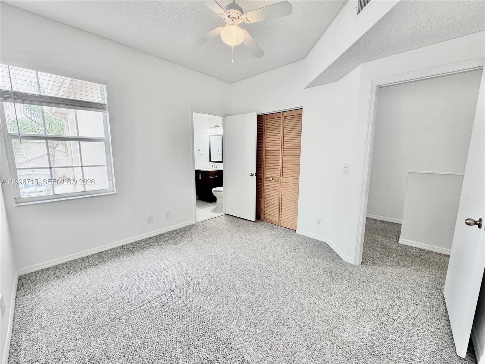 SECTORS 3 & 4 BOUNDARY PL - Residential Lease