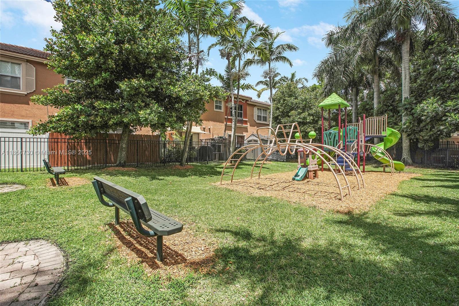 MARTINIQUE NO 3 CONDO - Residential