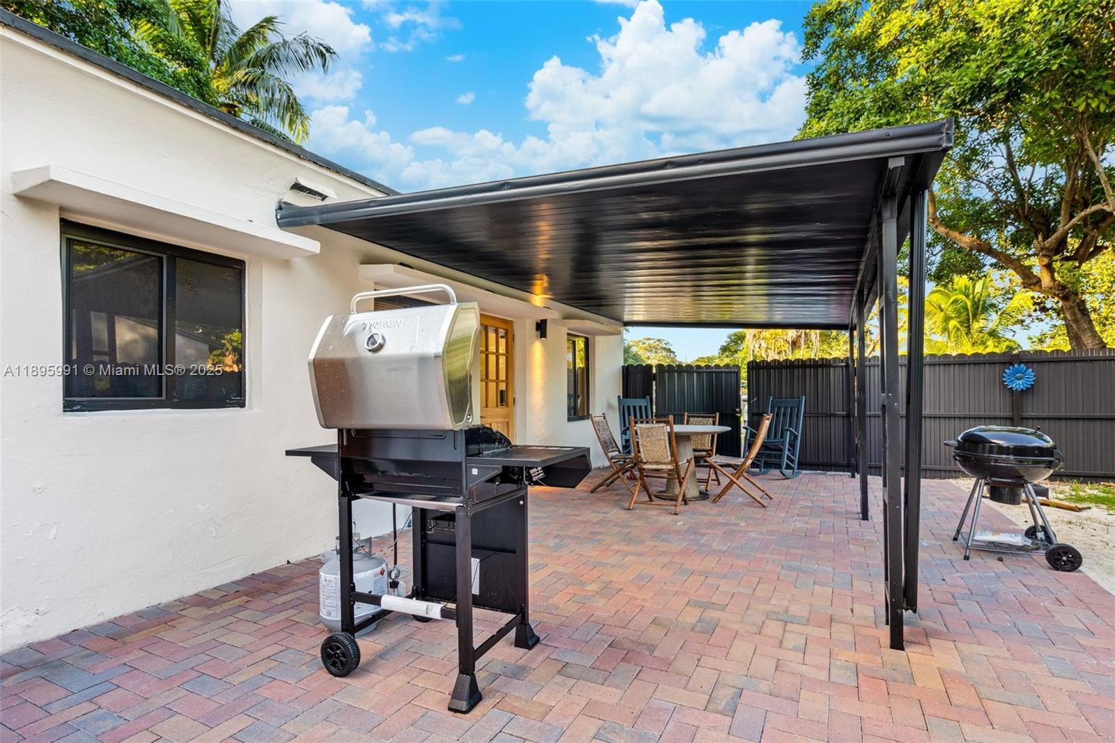 HIBISCUS PARK - Residential