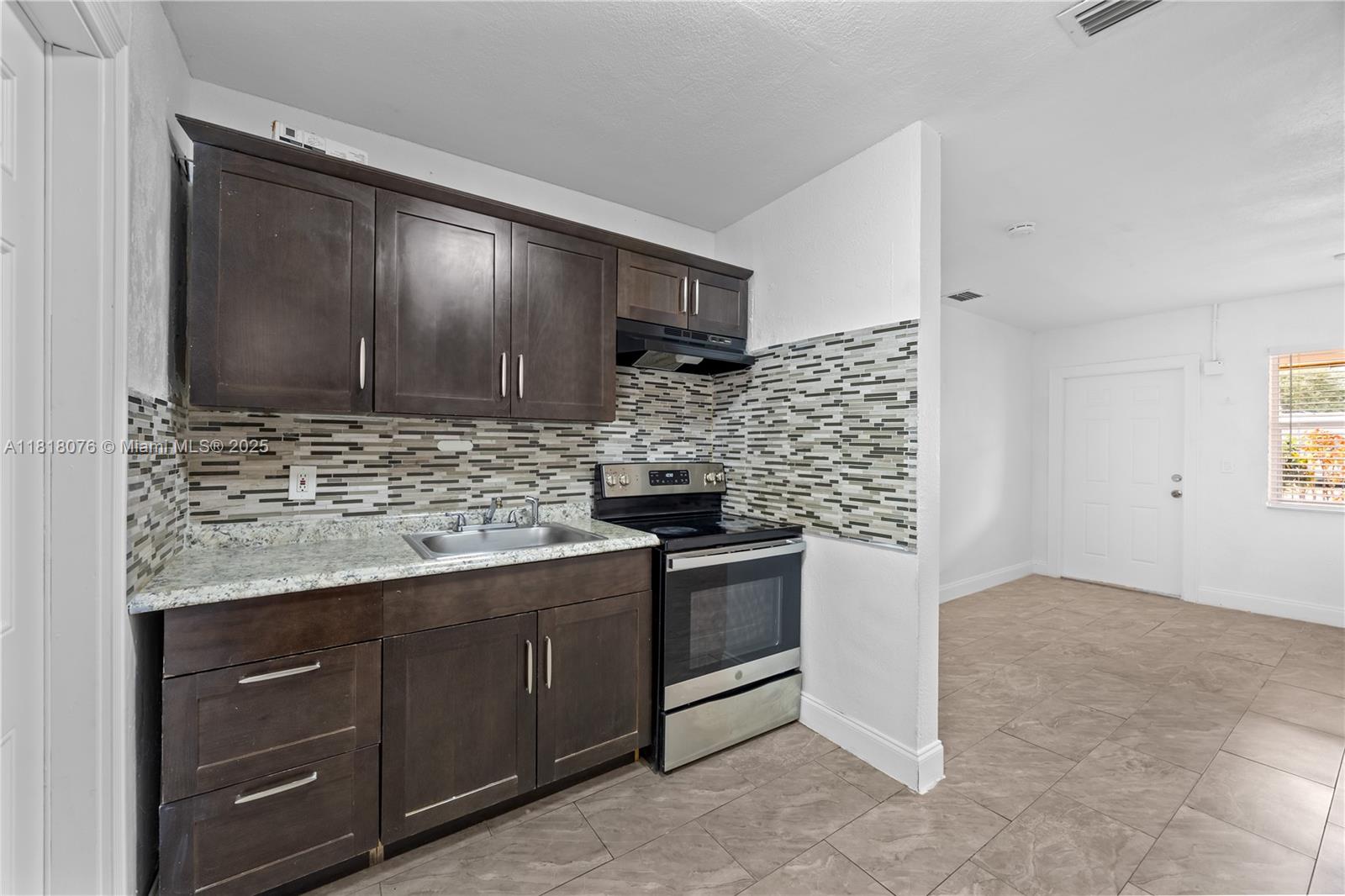 MIAMI GARDENS ESTATES SEC - Residential Income