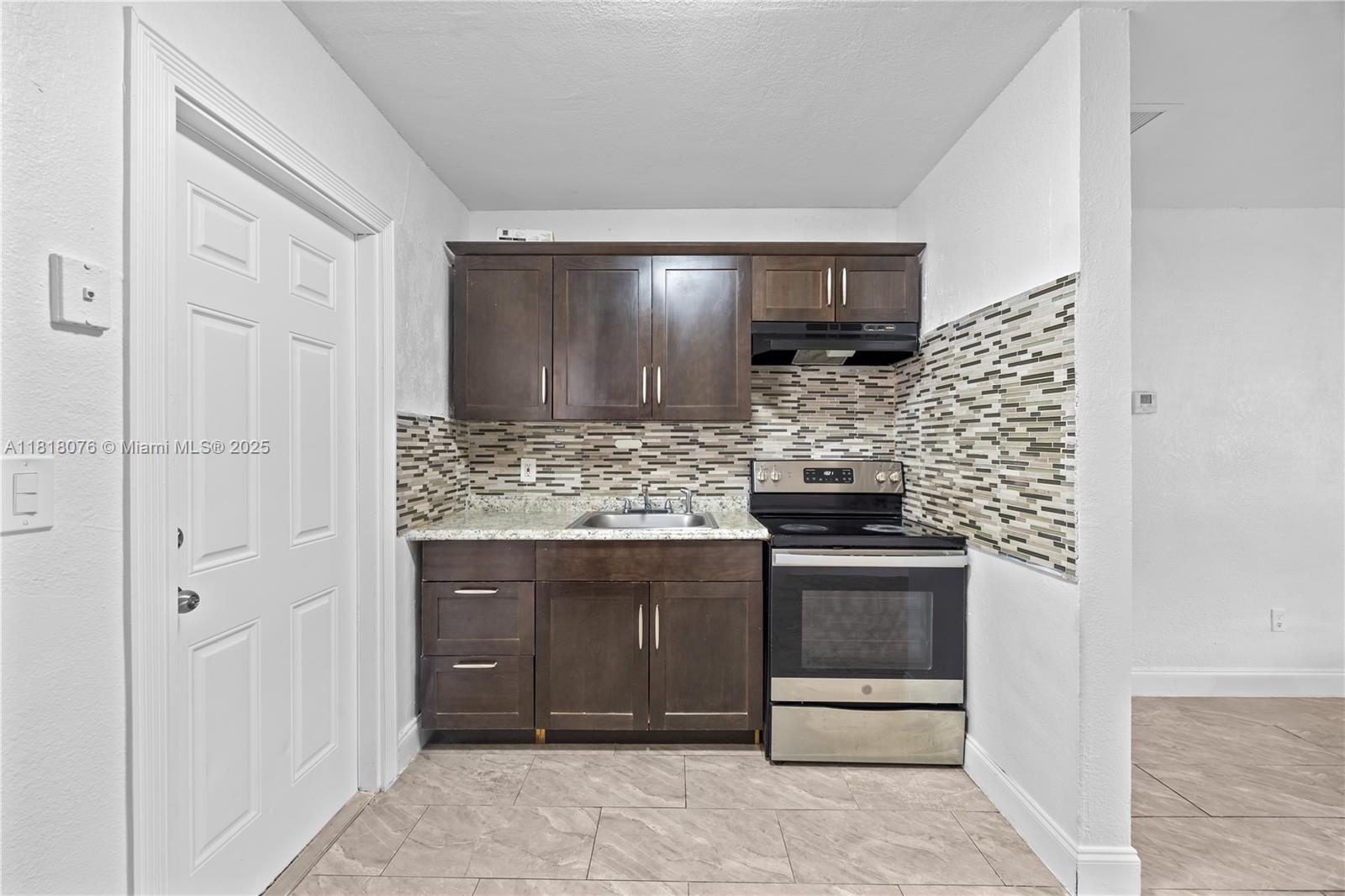 MIAMI GARDENS ESTATES SEC - Residential Income
