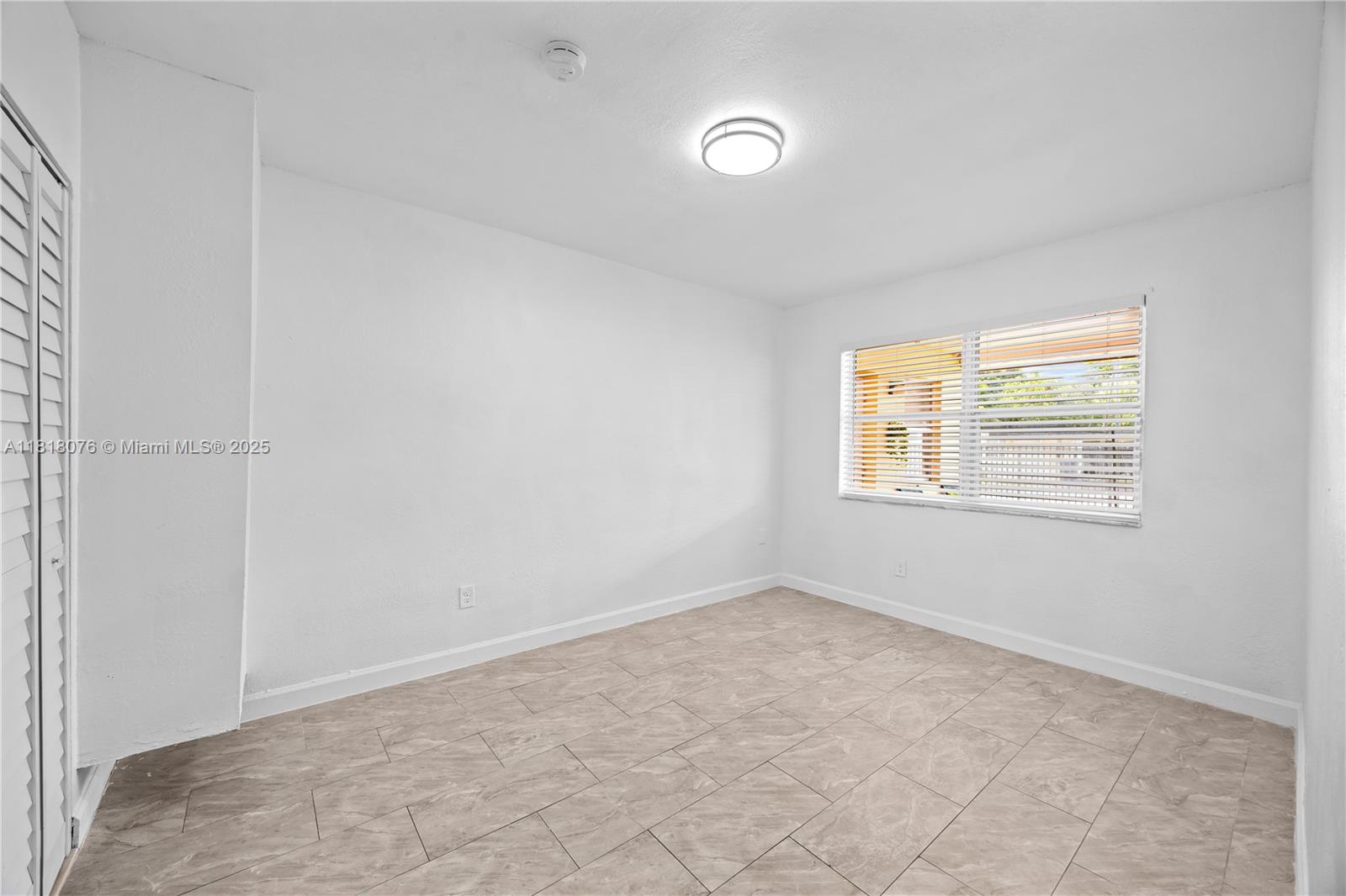 MIAMI GARDENS ESTATES SEC - Residential Income