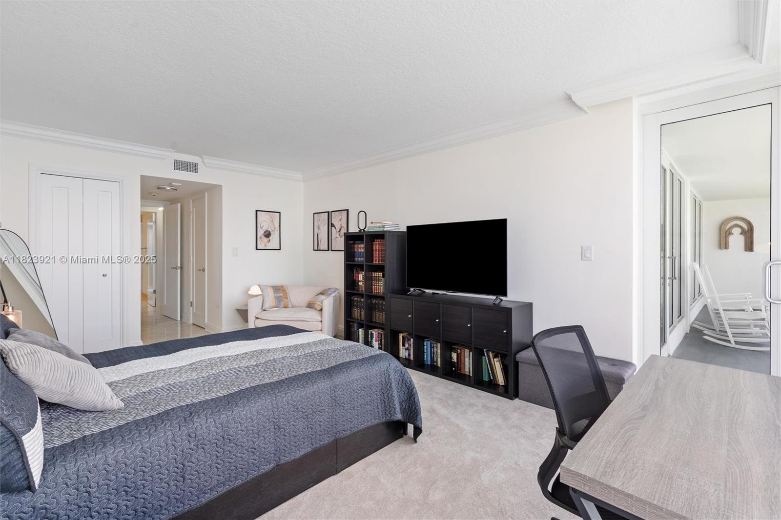 POINT OF AMERICAS - Residential Lease