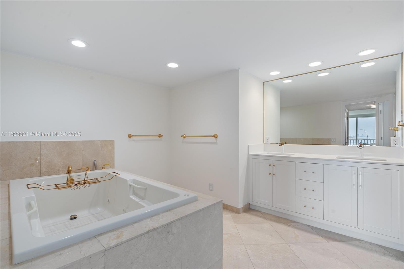 POINT OF AMERICAS - Residential Lease