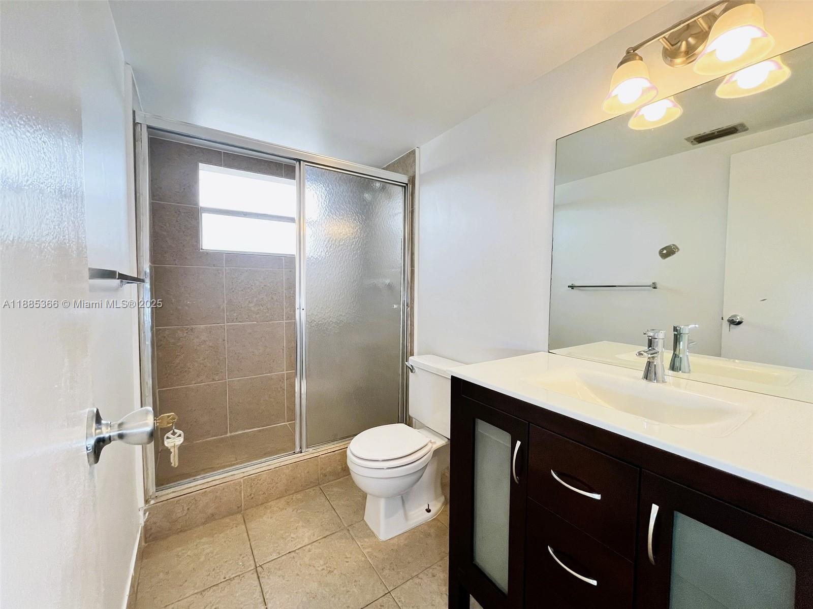 SANDS POINT CONDOMINIUM I - Residential Lease