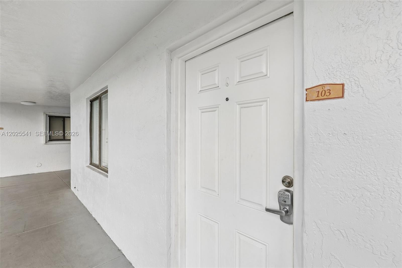 VILLAMORE CONDO - Residential