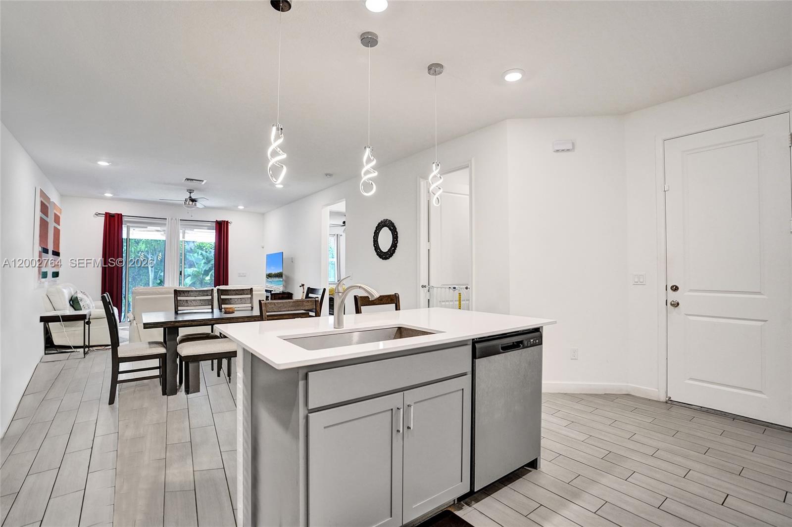 AVALON TRAILS AT VILLAGES - Residential