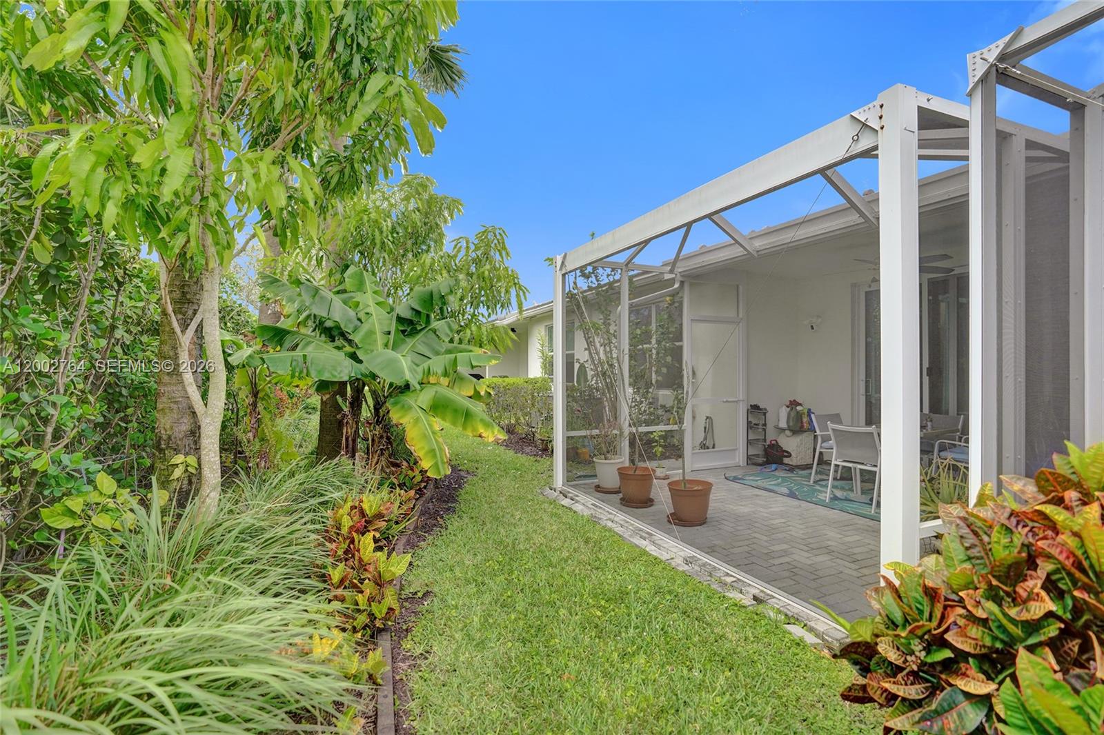 AVALON TRAILS AT VILLAGES - Residential