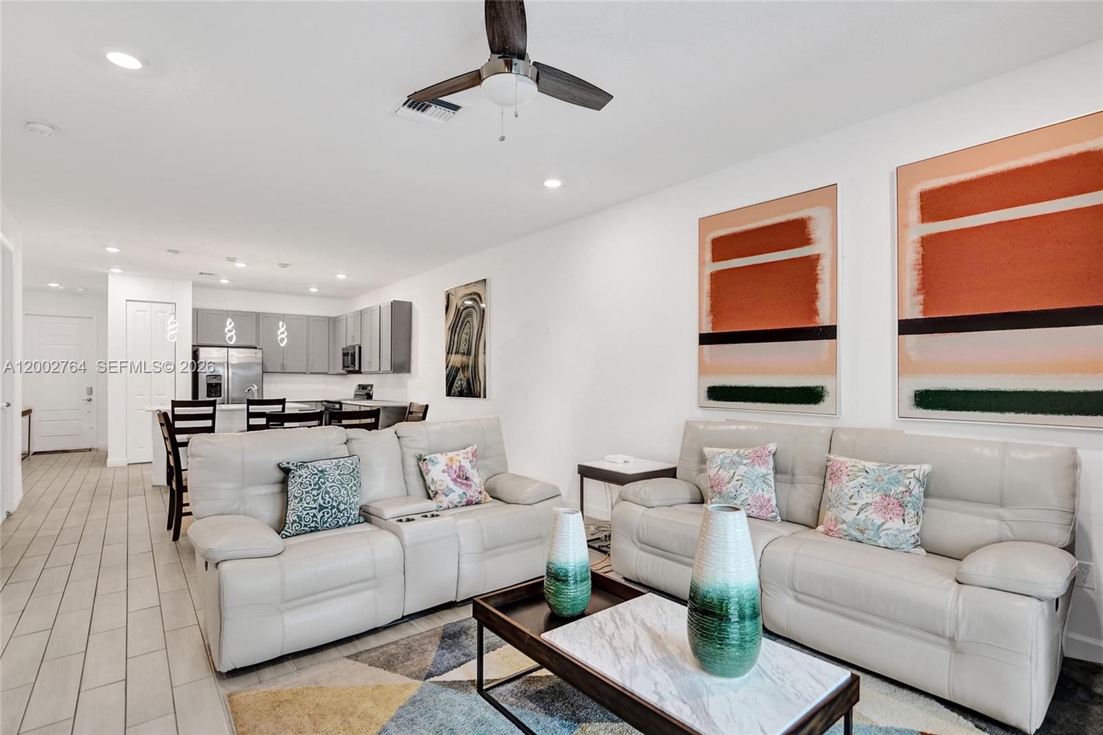 AVALON TRAILS AT VILLAGES - Residential