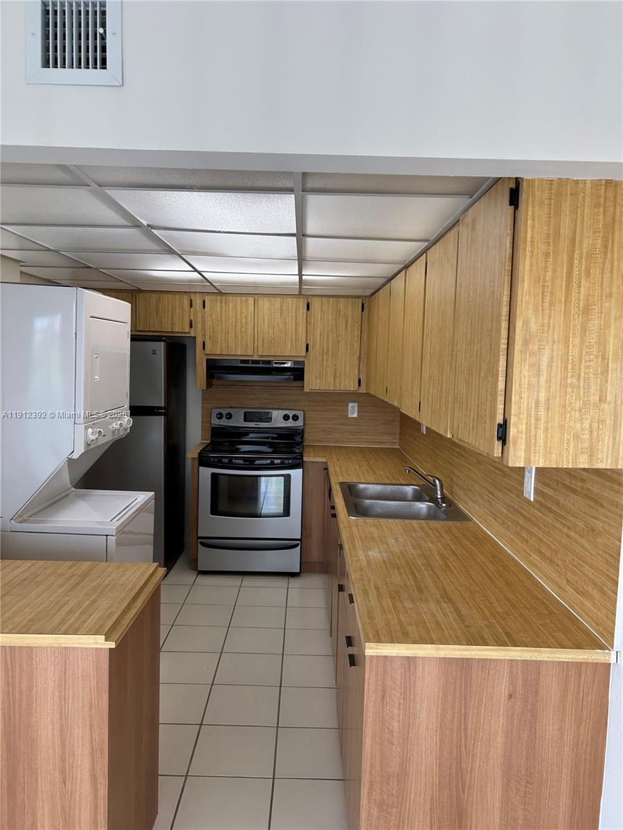 MILLER GARDENS CONDO - Residential