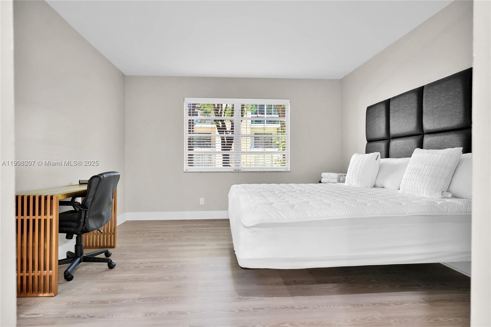 BERKLEY HOUSE OF CARRIAGE - Residential Lease