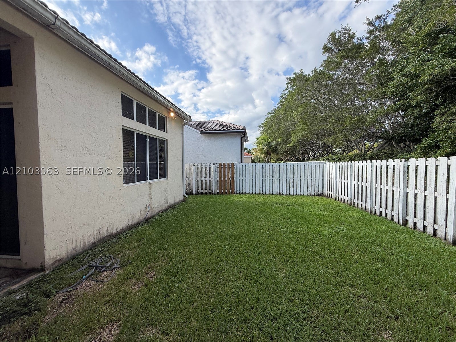 1319 Camellia Cir