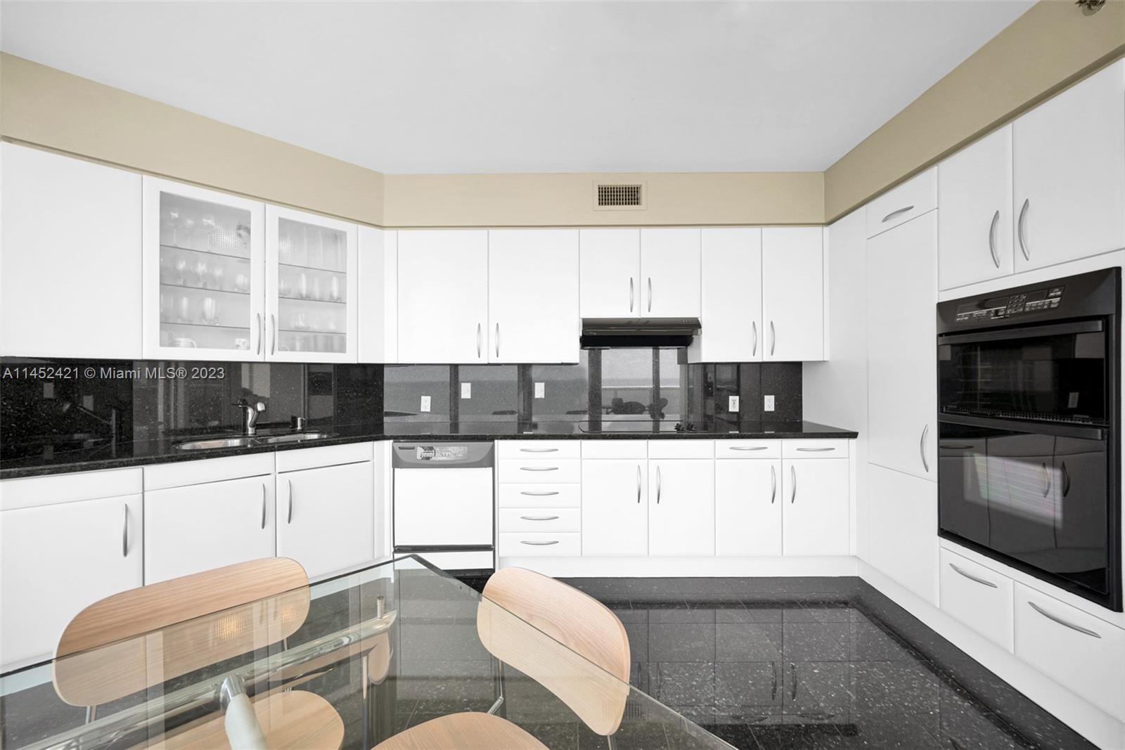 OCEAN ONE CONDO - Residential