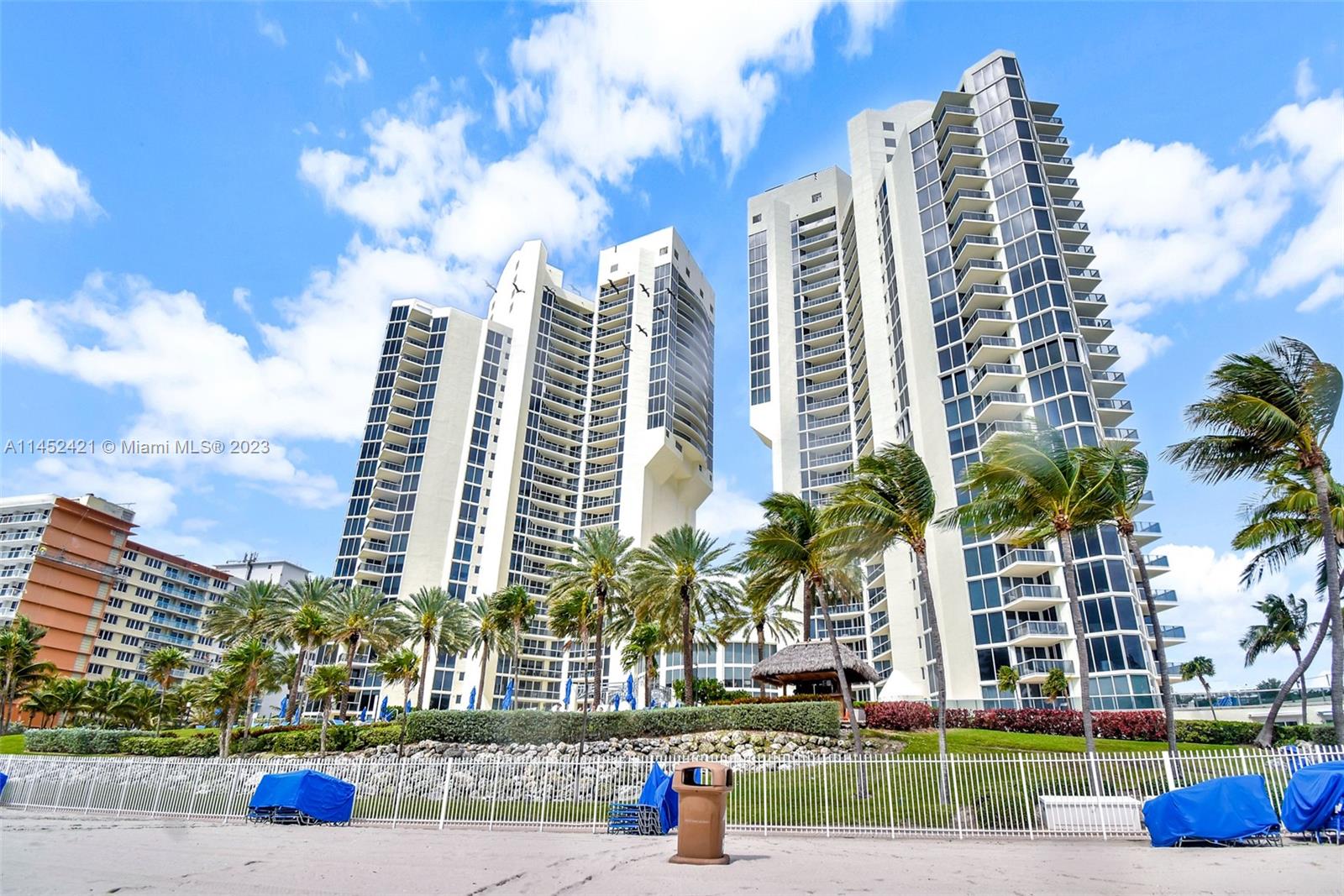OCEAN ONE CONDO - Residential