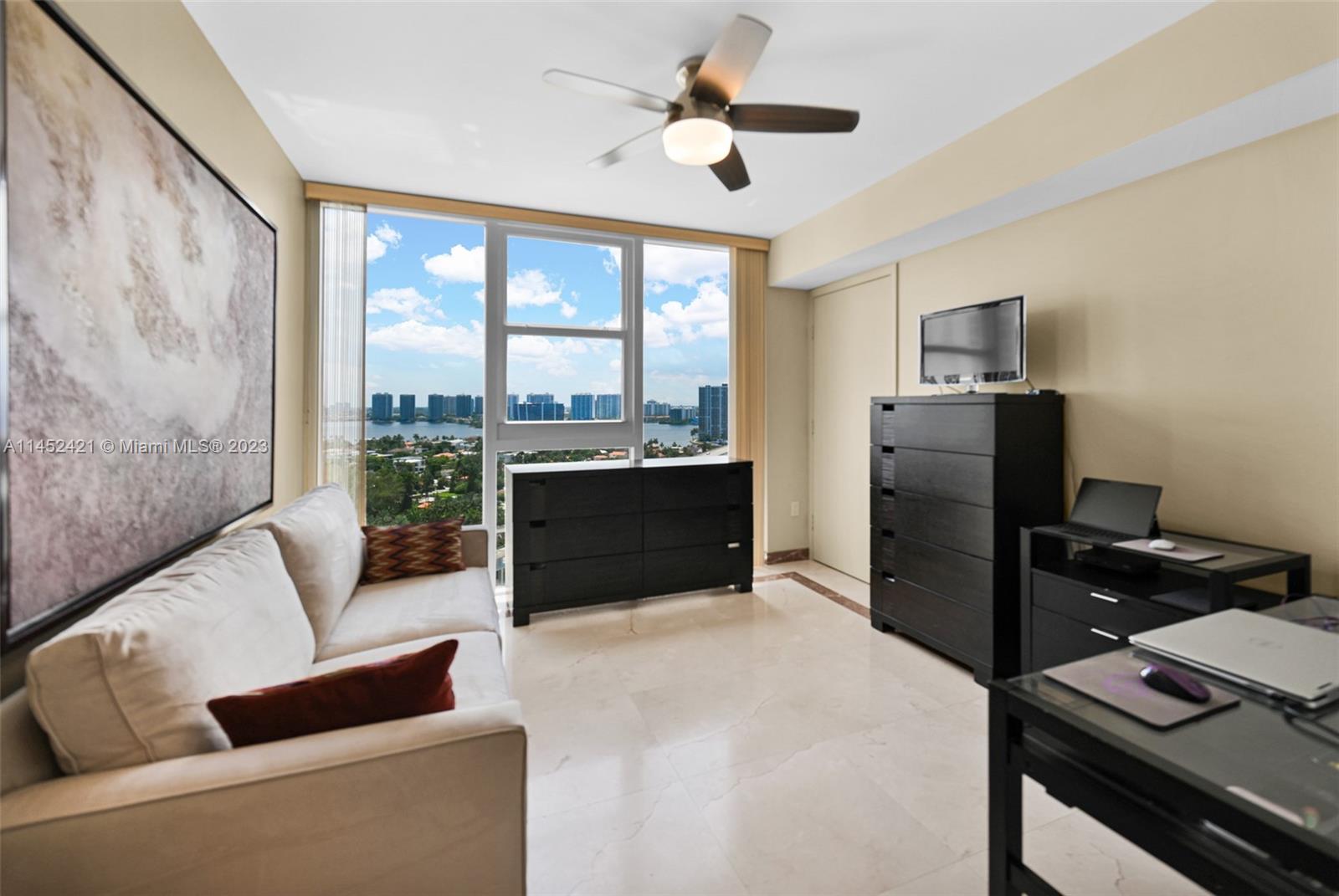 OCEAN ONE CONDO - Residential