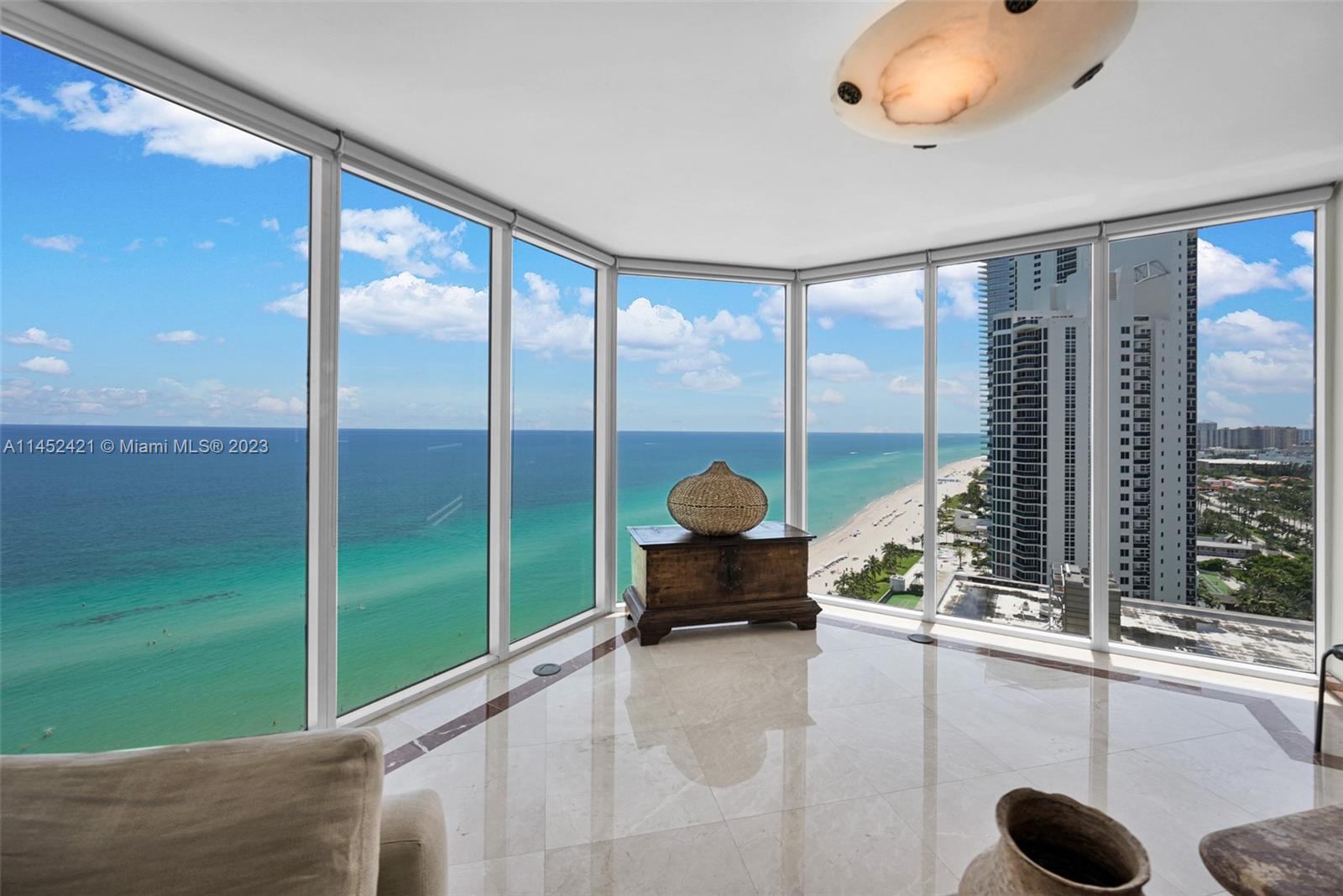 OCEAN ONE CONDO - Residential