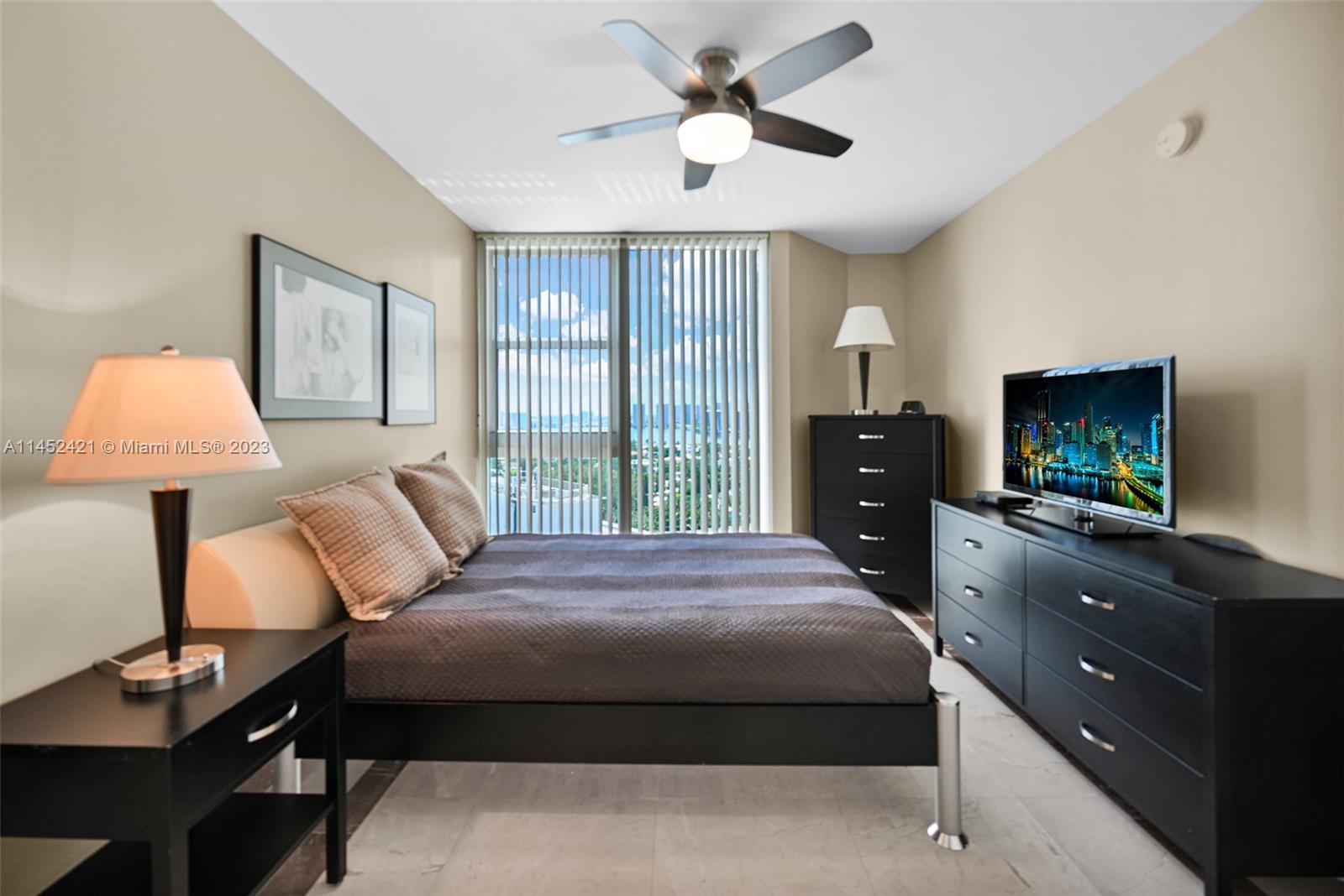 OCEAN ONE CONDO - Residential