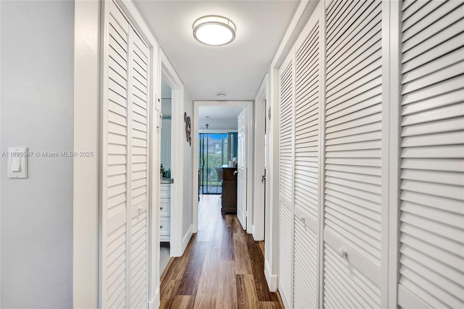 ASHLAND G CONDO - Residential