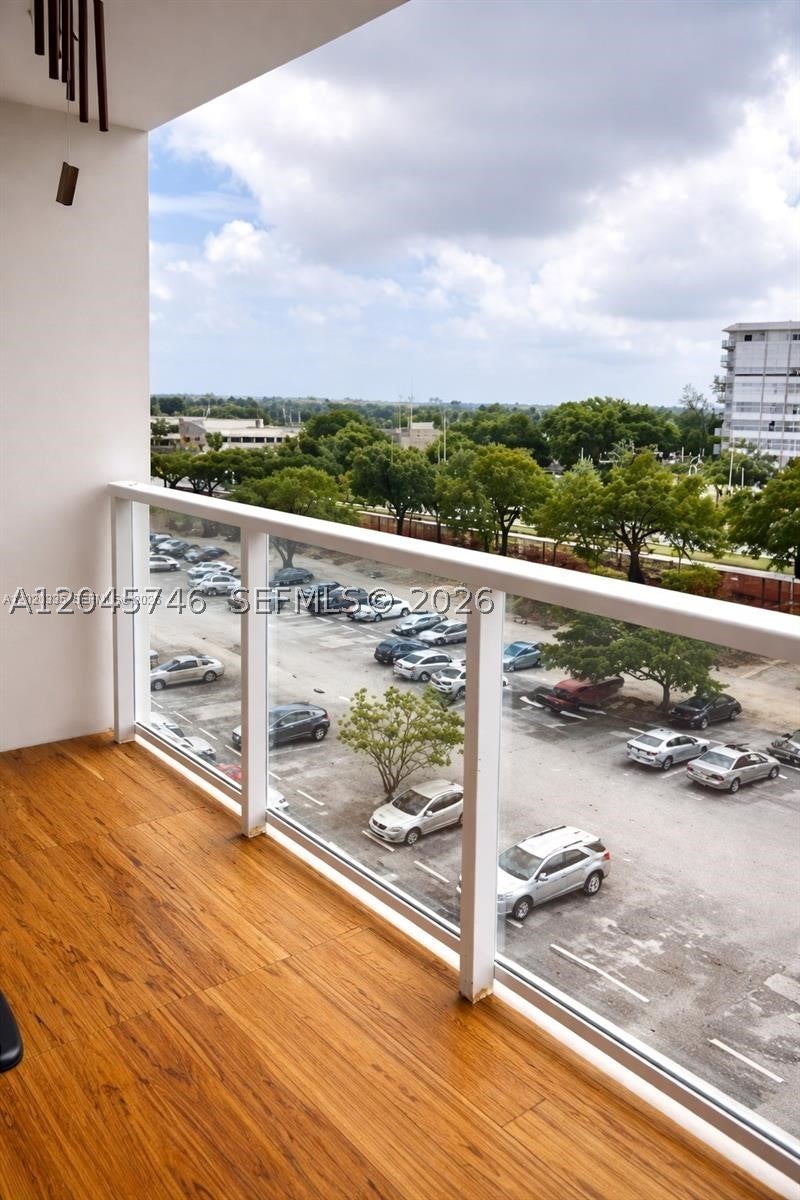 1351 NE Miami Gardens Dr 511E