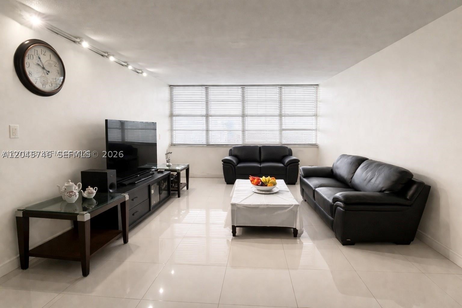 1351 NE Miami Gardens Dr 511E