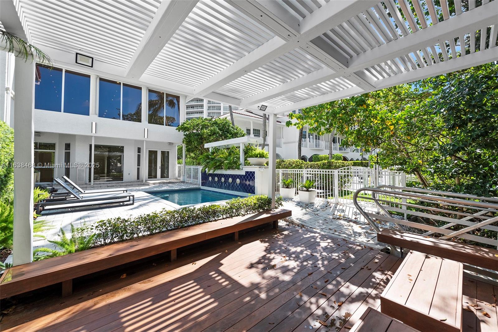 AVENTURA 14TH ADDN - Residential