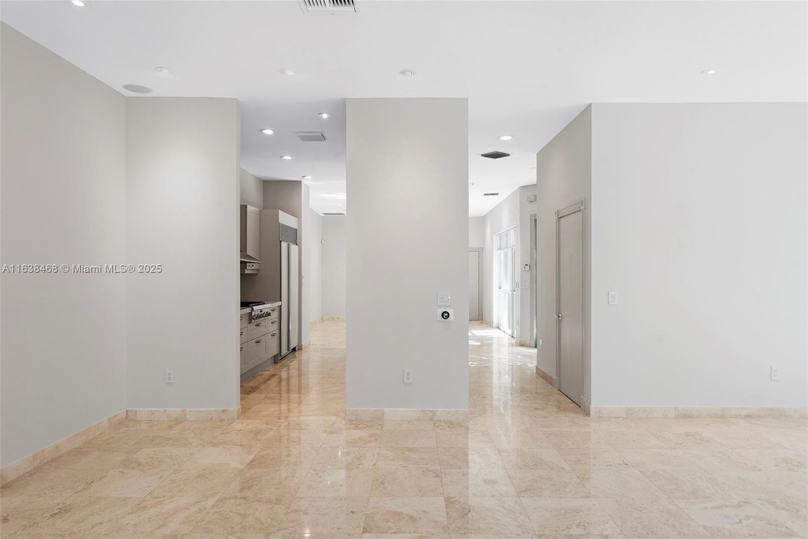 AVENTURA 14TH ADDN - Residential