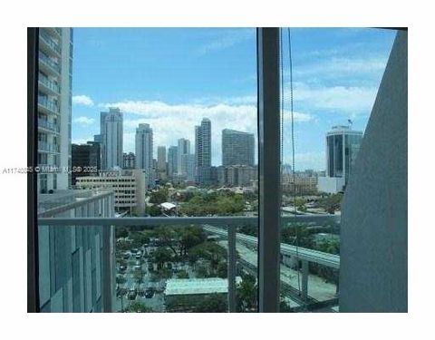 41 SE 5th St 802 Miami FL 33131